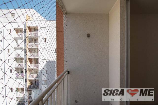 Apartamento à venda com 2 quartos, 65m² - Foto 2