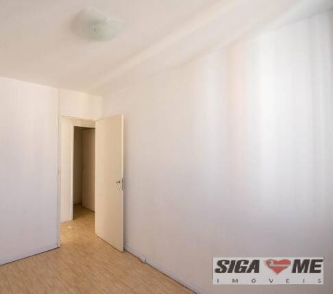 Apartamento à venda com 2 quartos, 65m² - Foto 11