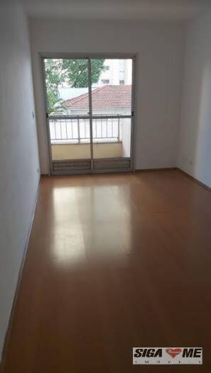 Apartamento à venda com 1 quarto, 45m² - Foto 2