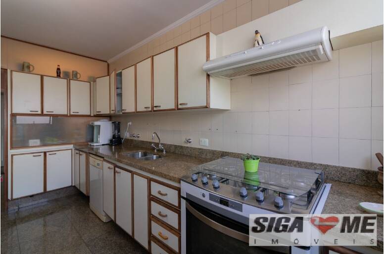 Apartamento à venda e aluguel com 3 quartos, 170m² - Foto 4