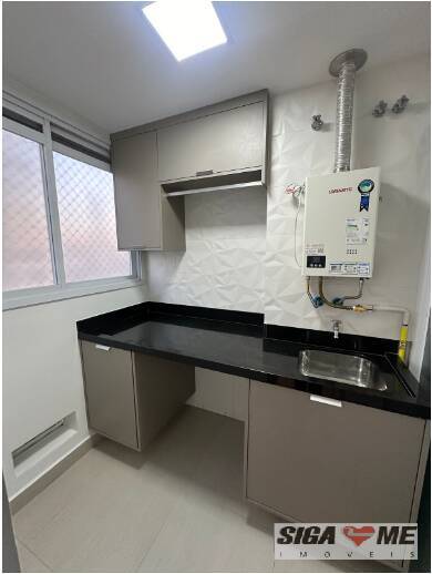 Apartamento à venda com 2 quartos, 60m² - Foto 4