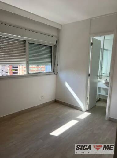 Apartamento para alugar com 2 quartos, 117m² - Foto 1