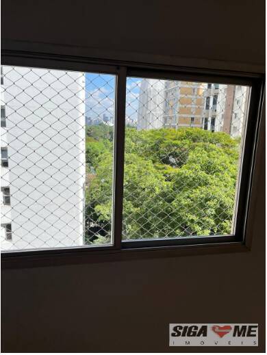 Apartamento para alugar com 4 quartos, 148m² - Foto 2