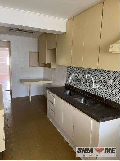 Apartamento para alugar com 4 quartos, 148m² - Foto 8