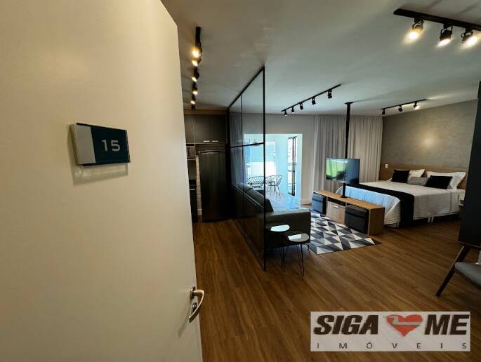 Apartamento para alugar com 1 quarto, 77m² - Foto 1