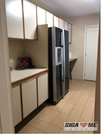 Apartamento à venda com 3 quartos, 86m² - Foto 2