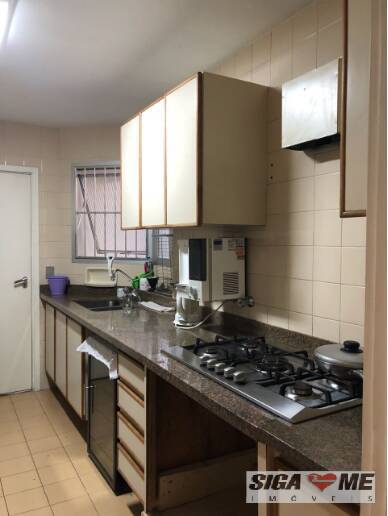 Apartamento à venda com 3 quartos, 86m² - Foto 4