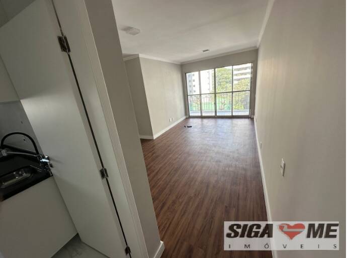 Apartamento à venda com 3 quartos, 79m² - Foto 1