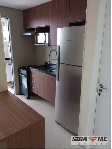 Apartamento à venda com 2 quartos, 42m² - Foto 2