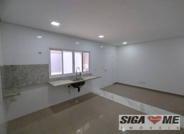 Casa à venda com 4 quartos, 202m² - Foto 3