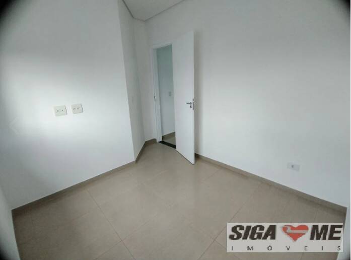 Casa à venda com 4 quartos, 202m² - Foto 14