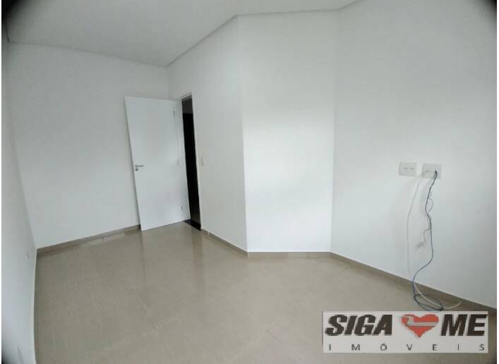 Casa à venda com 4 quartos, 202m² - Foto 13