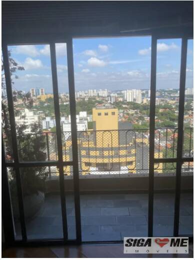 Apartamento à venda com 3 quartos, 223m² - Foto 2