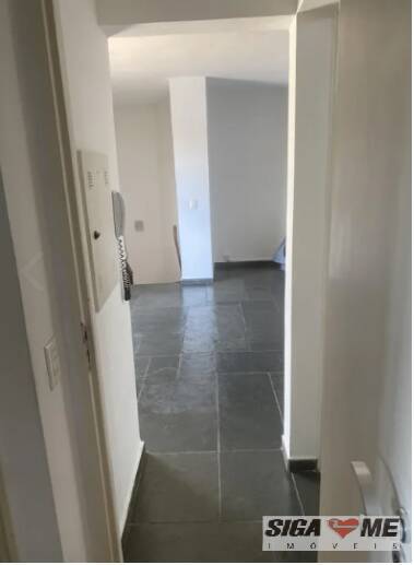 Apartamento à venda com 3 quartos, 223m² - Foto 3