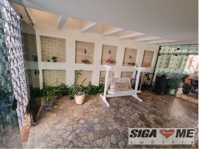 Casa à venda com 5 quartos, 300m² - Foto 7