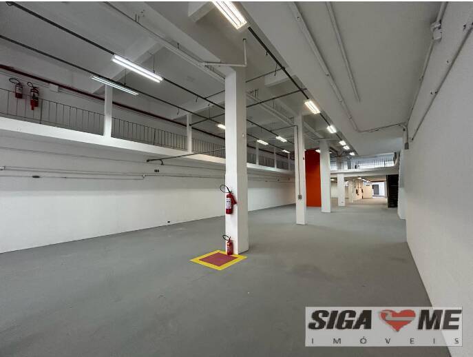 Prédio Inteiro para alugar, 1300m² - Foto 4