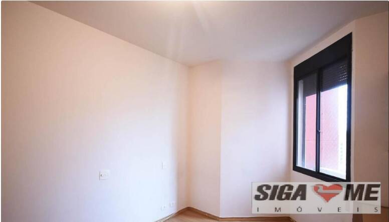 Apartamento à venda com 3 quartos, 237m² - Foto 18