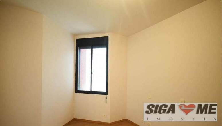 Apartamento à venda com 3 quartos, 237m² - Foto 23