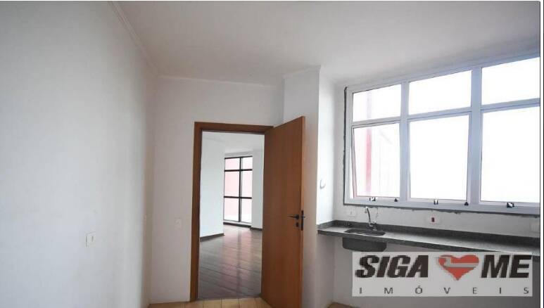 Apartamento à venda com 3 quartos, 237m² - Foto 26