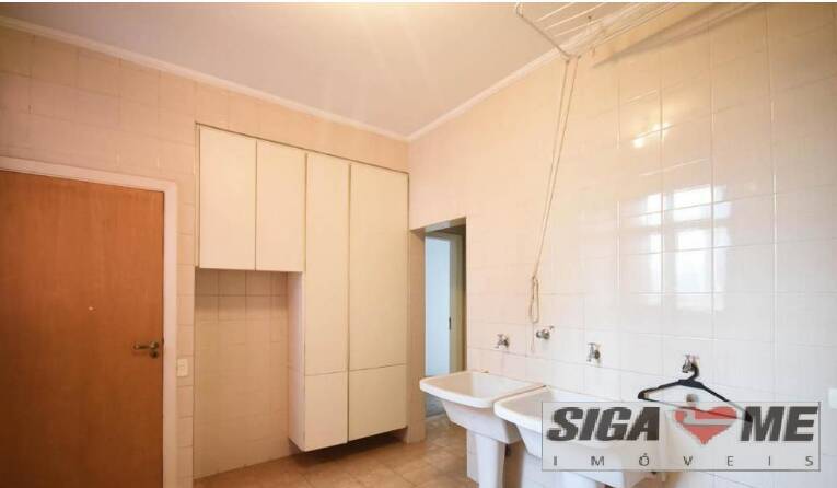 Apartamento à venda com 3 quartos, 237m² - Foto 27