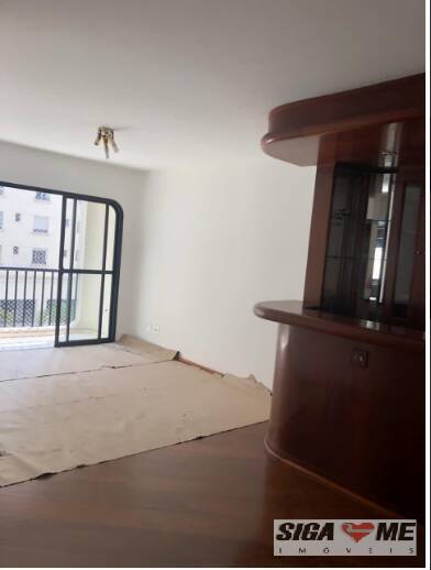 Apartamento para alugar com 3 quartos, 110m² - Foto 2