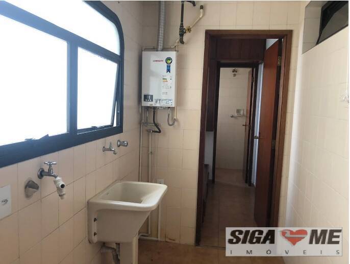 Apartamento para alugar com 3 quartos, 110m² - Foto 8