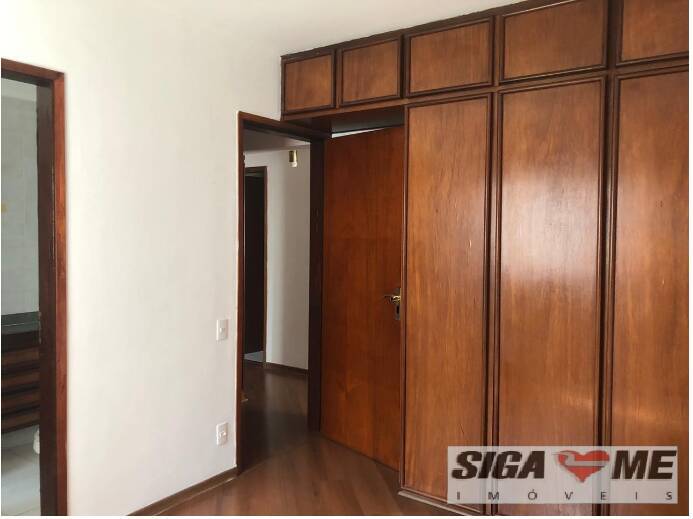 Apartamento para alugar com 3 quartos, 110m² - Foto 10