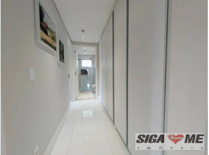 Apartamento à venda com 3 quartos, 262m² - Foto 6