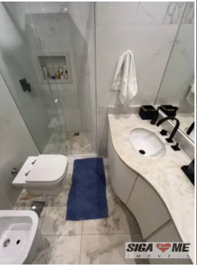 Apartamento à venda com 4 quartos, 200m² - Foto 5