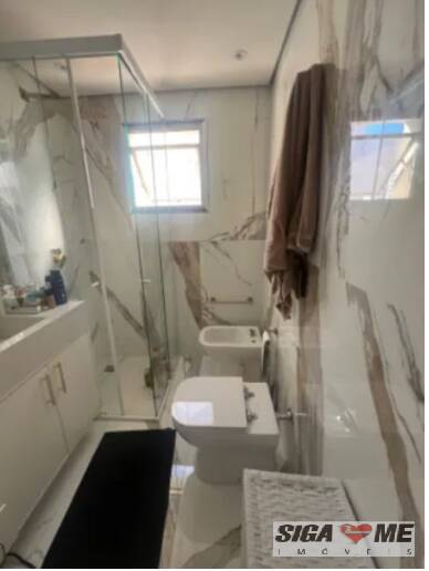 Apartamento à venda com 4 quartos, 200m² - Foto 6