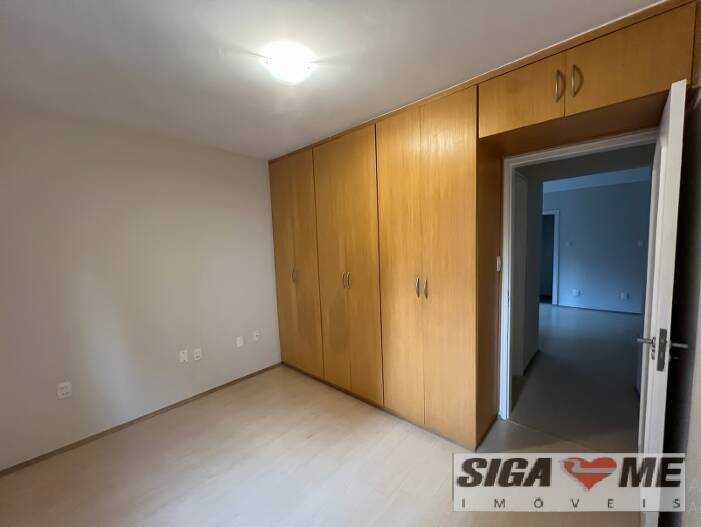 Apartamento à venda com 2 quartos, 78m² - Foto 18