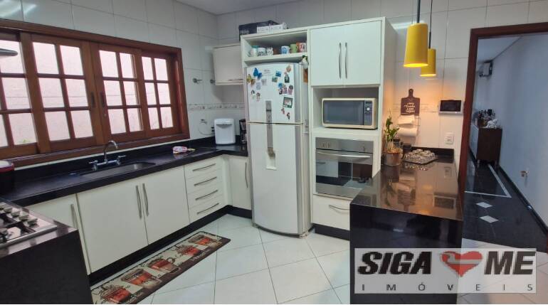 Sobrado à venda com 4 quartos, 185m² - Foto 14