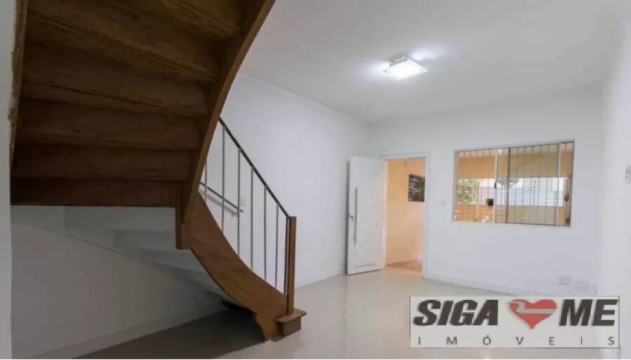 Sobrado à venda com 2 quartos, 100m² - Foto 1