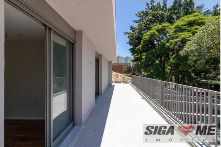 Casa à venda e aluguel com 4 quartos, 371m² - Foto 15