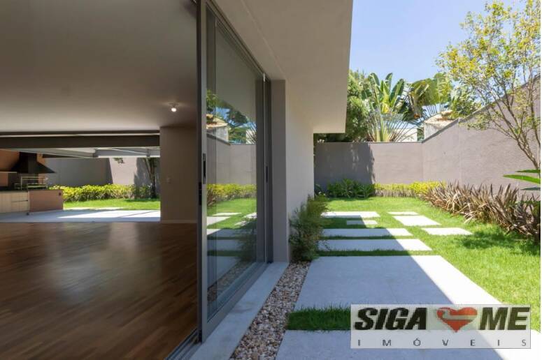 Casa à venda e aluguel com 4 quartos, 371m² - Foto 22