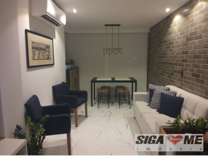 Apartamento à venda com 2 quartos, 72m² - Foto 1