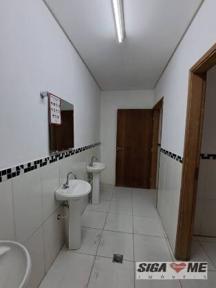 Prédio Inteiro para alugar, 550m² - Foto 16