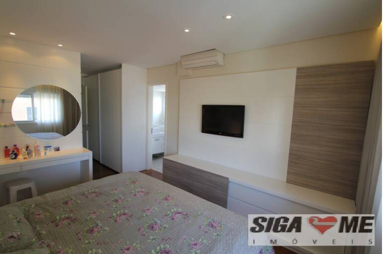 Apartamento à venda com 3 quartos, 167m² - Foto 11