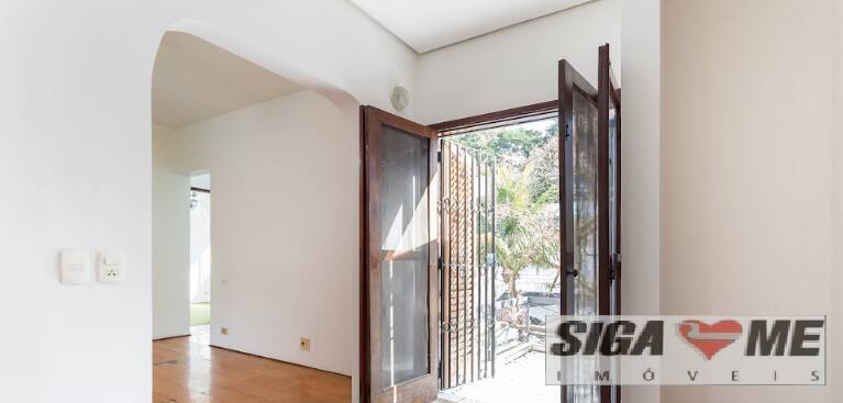 Casa à venda com 5 quartos, 257m² - Foto 16