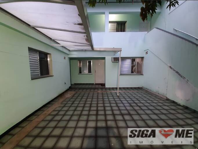 Sobrado à venda com 8 quartos, 276m² - Foto 23