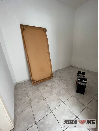 Apartamento à venda com 3 quartos, 200m² - Foto 15