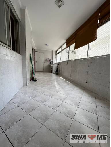 Apartamento à venda com 3 quartos, 200m² - Foto 22