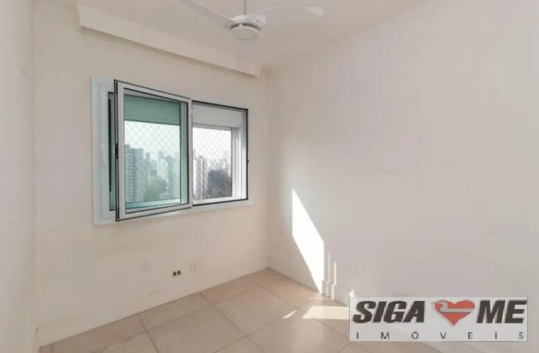 Apartamento à venda com 3 quartos, 160m² - Foto 8