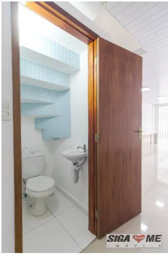 Casa à venda com 2 quartos, 180m² - Foto 13