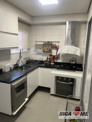 Apartamento à venda com 3 quartos, 142m² - Foto 11