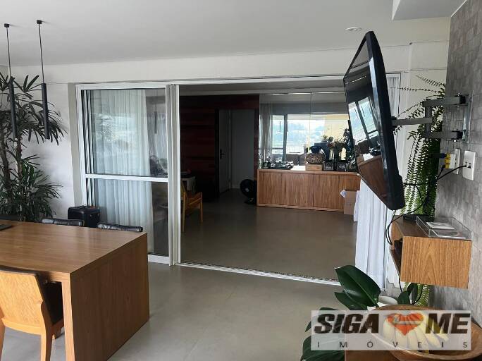 Apartamento à venda com 3 quartos, 142m² - Foto 14