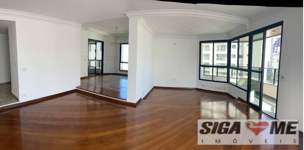 Apartamento à venda com 3 quartos, 221m² - Foto 1