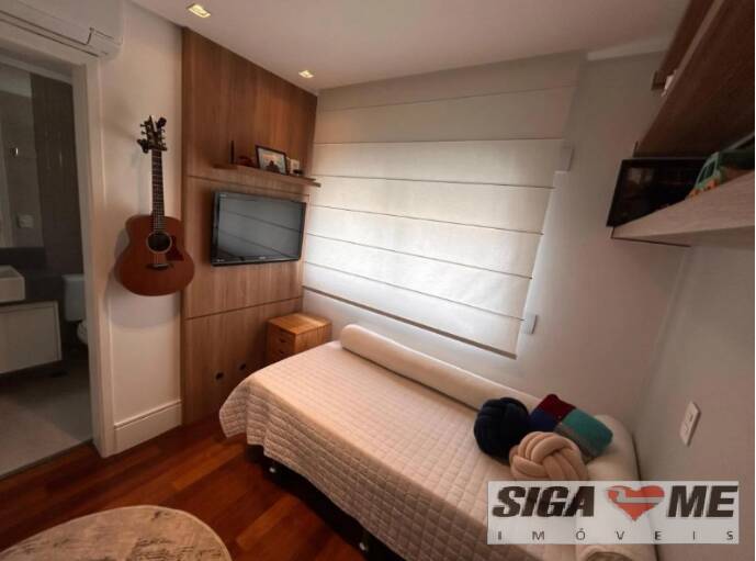 Apartamento à venda com 3 quartos, 116m² - Foto 9