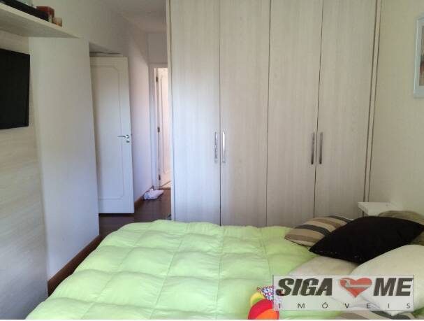 Apartamento à venda com 5 quartos, 210m² - Foto 4