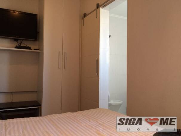 Apartamento à venda com 5 quartos, 210m² - Foto 3